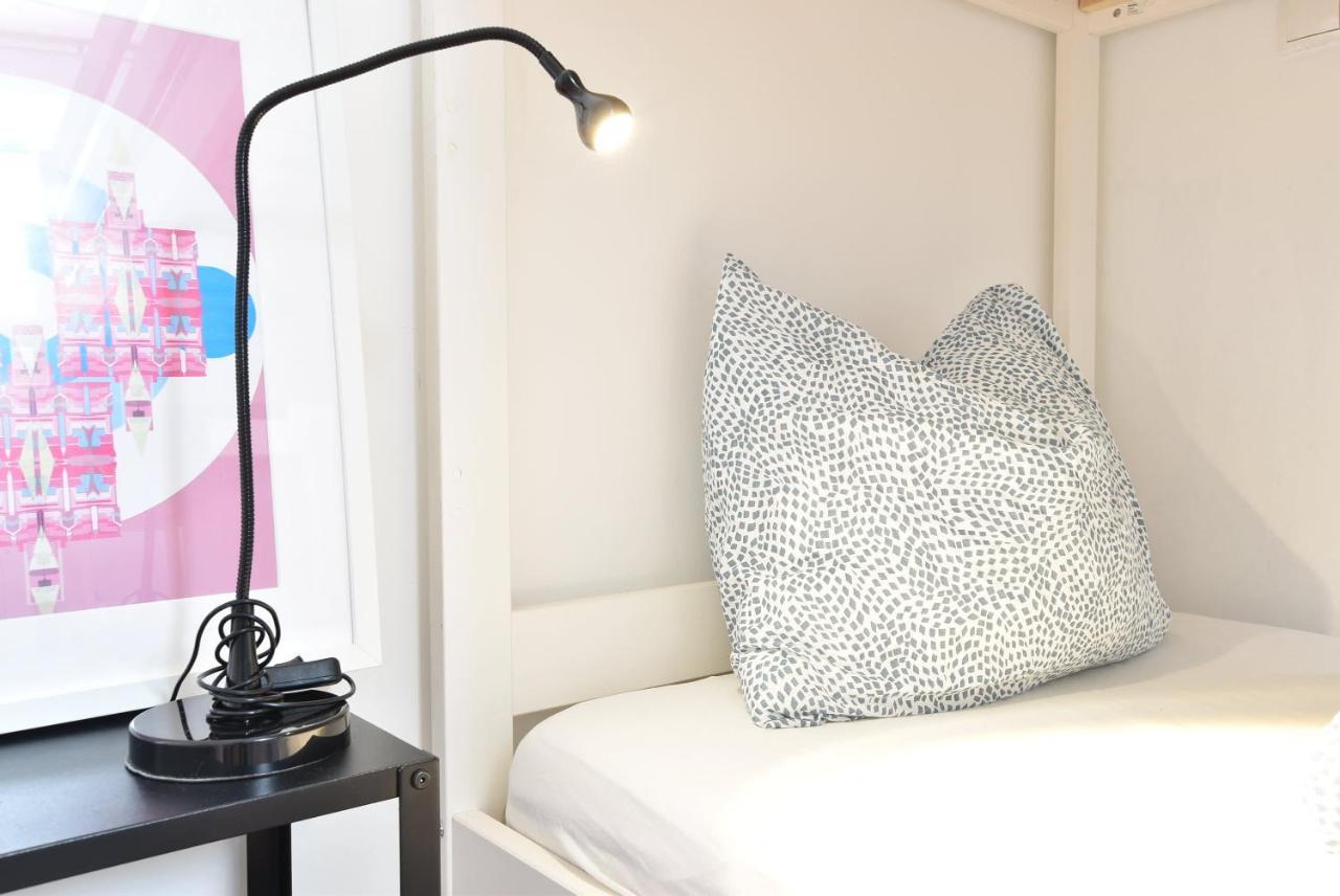 Huge Apartment In Awesome Location With Parking インスブルック エクステリア 写真